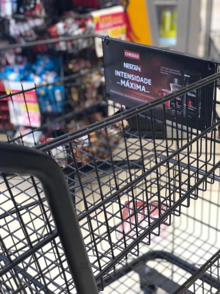 Mídia Indoor Nescafé