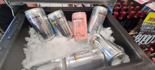 Ação de degustação FIVE DRINKS