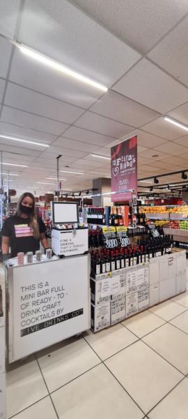 Ação de degustação FIVE DRINKS