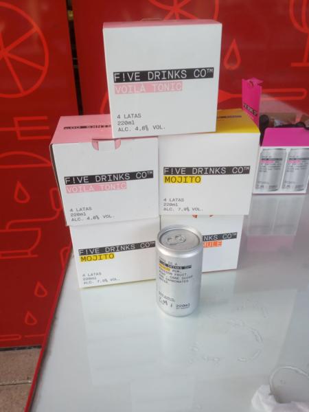 Ação de degustação FIVE DRINKS
