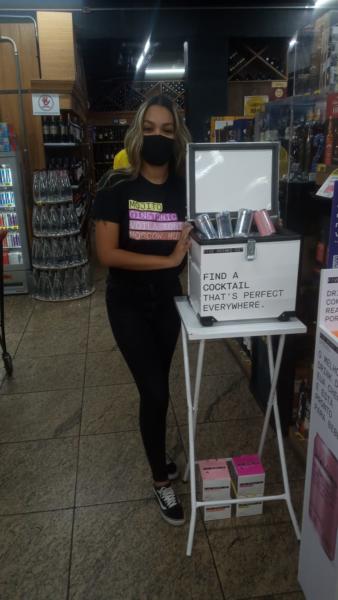 Ação de degustação FIVE DRINKS